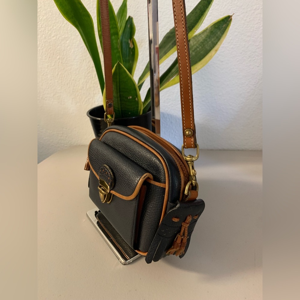 ππDooney & Bourke Crossbody/ Coin Purse AWL - Picture 9 of 16